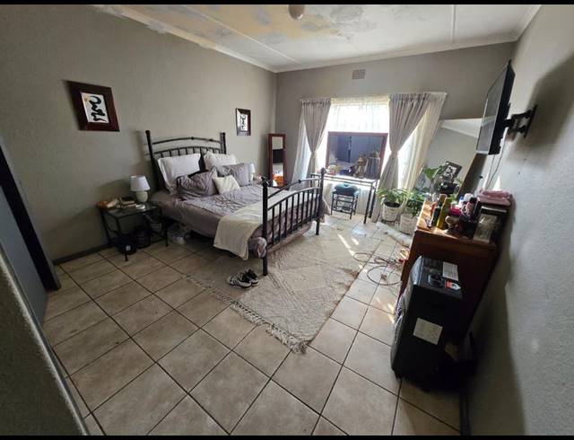 2 BEDROOM PROPERTY TO RENT IN GERMISTON SOUTH